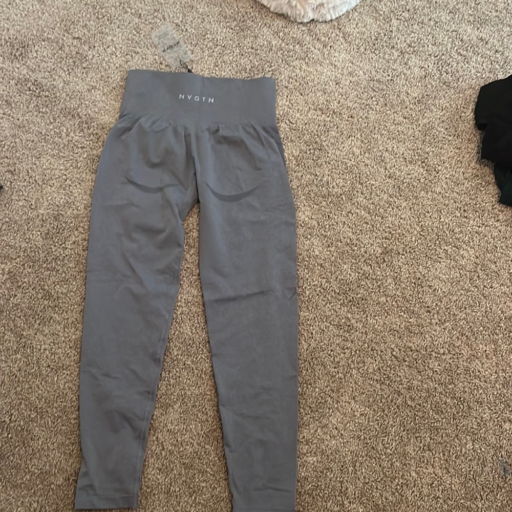 Nvgtn contour leggings